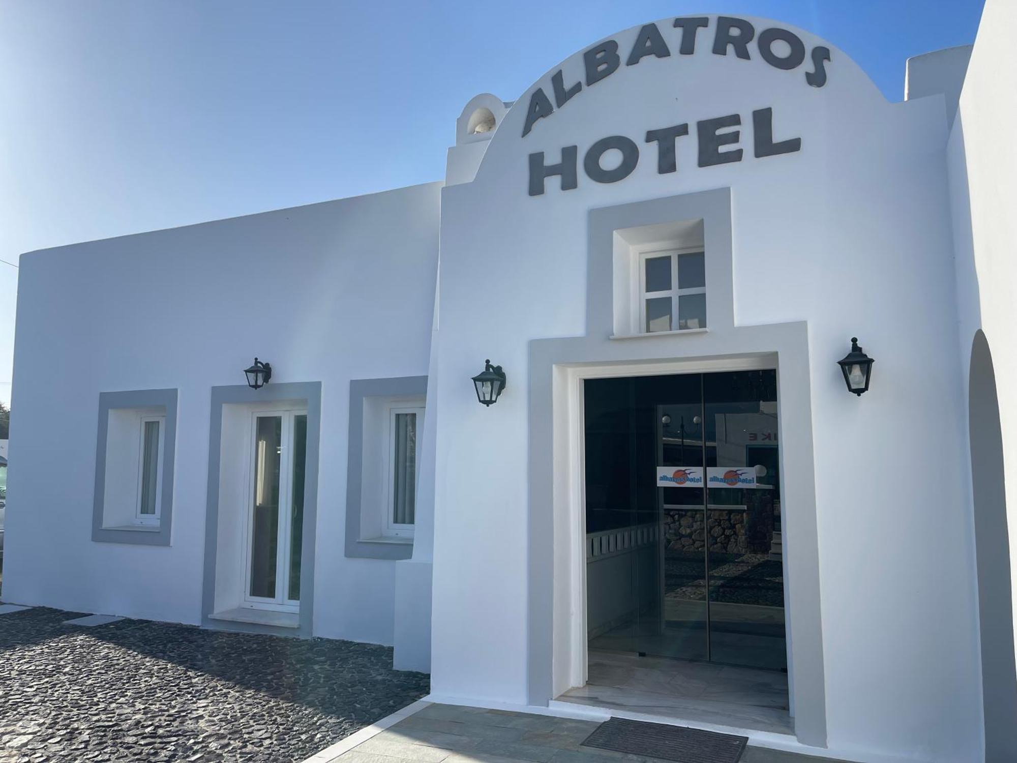 Albatros Hotel Fira  Ngoại thất bức ảnh